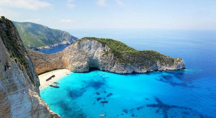 Robinson Tours - Napokig tarthat a ügyfeleknek az ügyintézés