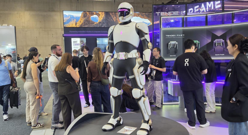 Verekedő robotok, elképesztő tévék, repülő dodzsemek és sci-fi kütyük uralták a gigantikus európai tech expót