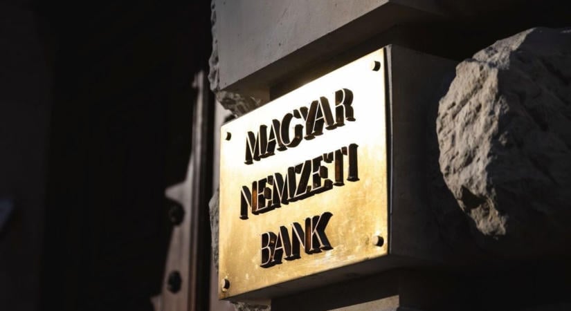 Kellemetlen: az MNB magasabb inflációval és gyengébb növekedéssel számol jövőre