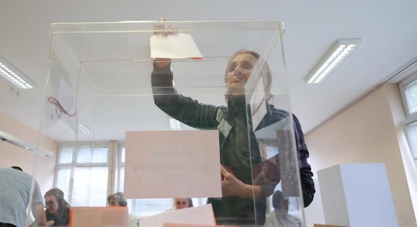 Kisebbségi pártok a mérleg nyelveként