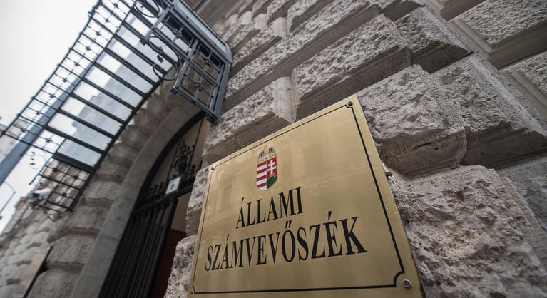 Reagált az Állami Számvevőszék, nyitott a felülvizsgálatra, de nem a kormány az illetékes