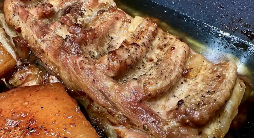 Pirosra sült, ropogós császárhús recept