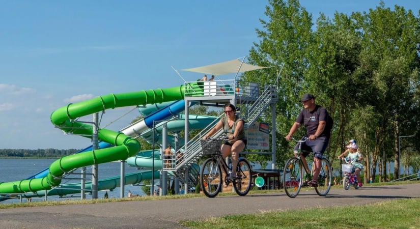 Rettenetes év a turizmusnak? Abádszalók már megkapta a főszezon mérlegét