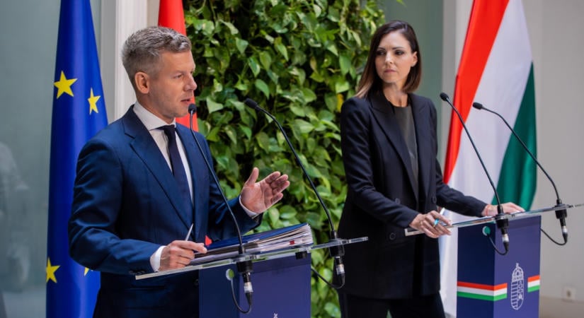 Elmarad a mai kormányszóvivői tájékoztató a rendkívüli hőség miatt