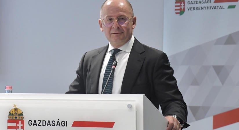 A Gazdasági Versenyhivatal középvezetői lemondásra szólították fel a szervezet vezetőségét