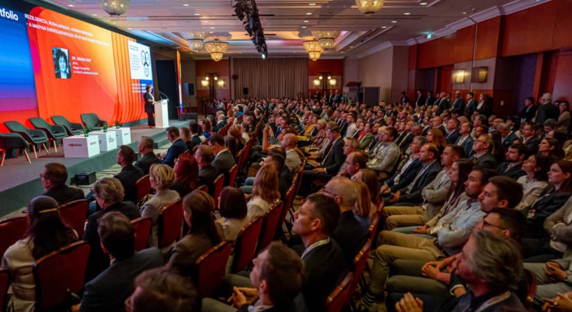 Hatalmas érdeklődés mellett zajlik a Portfolio Energy Investment Forum 2026