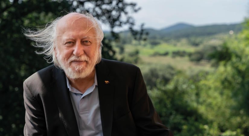 Krasznahorkai László megdöbbenve értesült róla, hogy egy közeli barátja jelentett róla