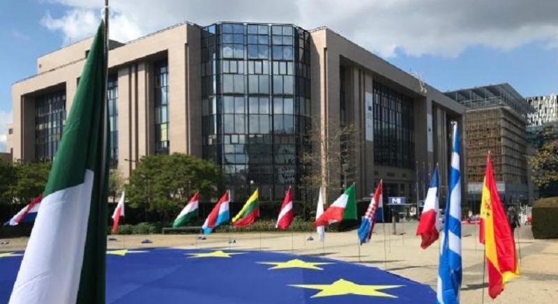 Bizottsági zöld jelzés Bulgáriának, Romániának és Horvátországnak