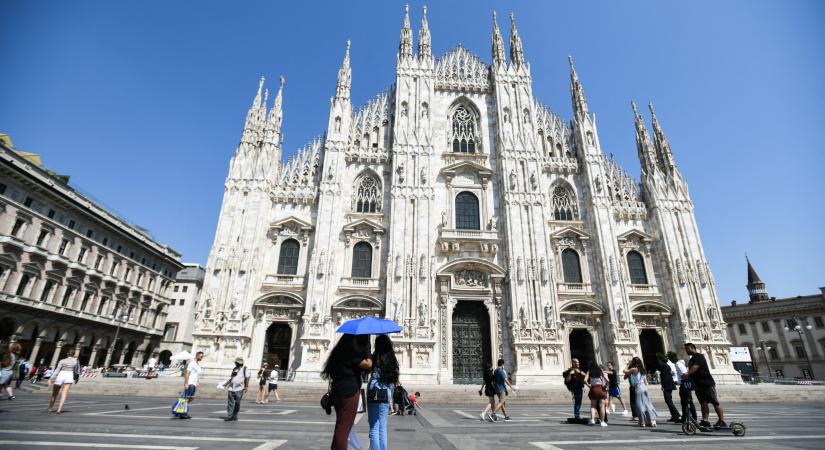 Visszatértek a turisták, de óvatosabban költenek