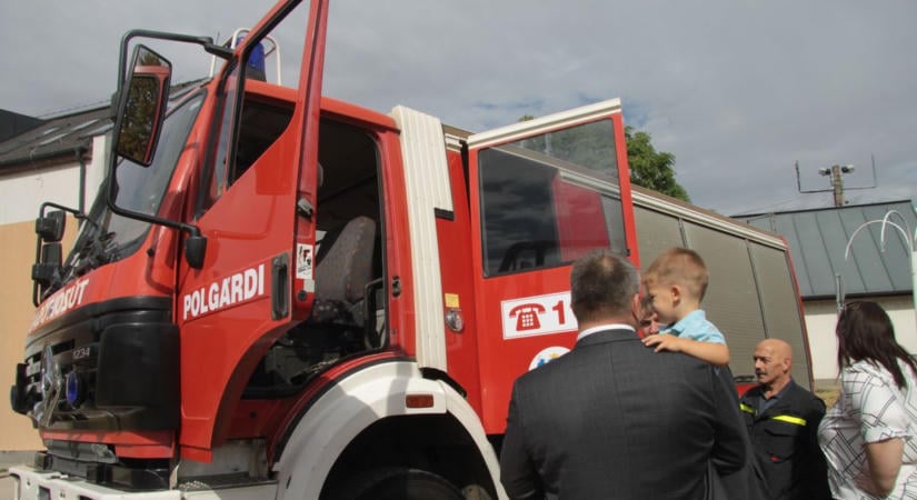 Új életmentő technika érkezett Fejérbe: Ezzel védik ezentúl az M7-est! (galéria)