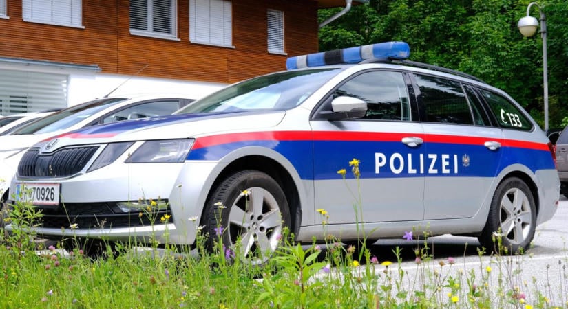 Egymillió forintnak megfelelő euróra büntettek egy magyar motorost Ausztriában