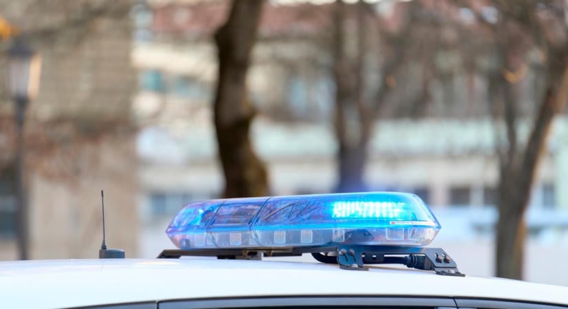 Pánik a budapesti kórházban: Tűzszerészek és szirénázó rendőrautók lepték el az épületet és környékét a bombafenyegetés után