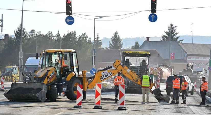 Milliárdokból újulnak meg az utak Hevesben: mutatjuk, hol dolgoznak még a munkagépek