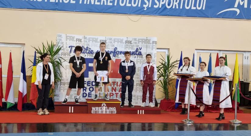 Dorogi birkózó siker Romániában