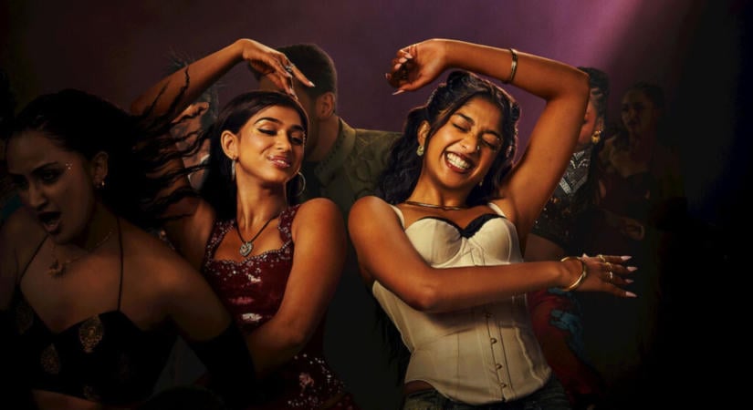 Mától a Netflixen: Ez lehet az ősz egyik legvidámabb új filmje az Én még sosem… sztárjával