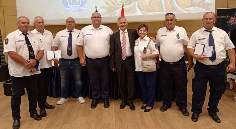 Elnöki dicséretben és jutalomban részesült hat Szabolcs megyei polgárőr