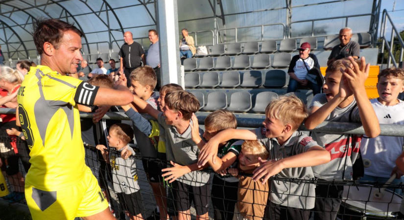 NB III.: itthon a Király, idegenben a Haladás
