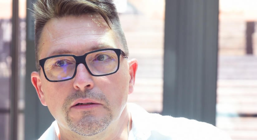 Végakaratot írt a rákműtétje előtt Ákos: a családját is fel kellett készítenie a legrosszabbra