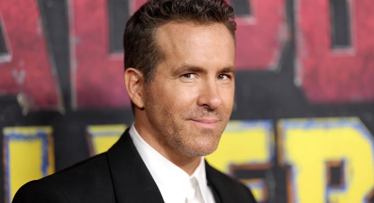 Ryan Reynolds órákig fotózkodott jelmezben a Comic-Conon, és senki sem ismerte fel