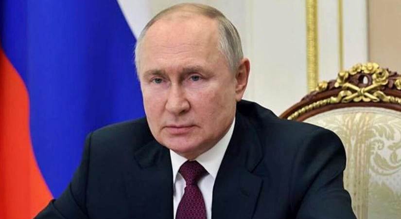 Az ukrajnai rendezésről és a kétoldalú együttműködésről tárgyal Vlagyimir Putyin