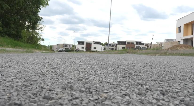 Az önkormányzatok szerint a turizmust is érinti az azbeszt-ügy