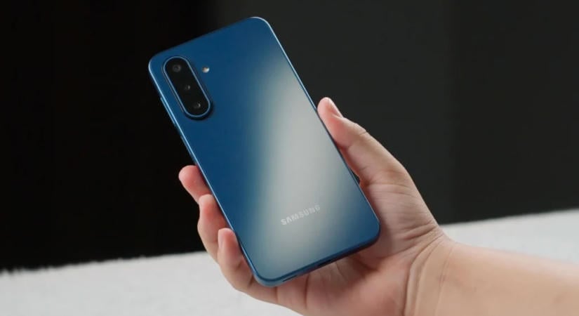Két új belépőszintű Samsung Galaxy érkezett, hat év támogatással