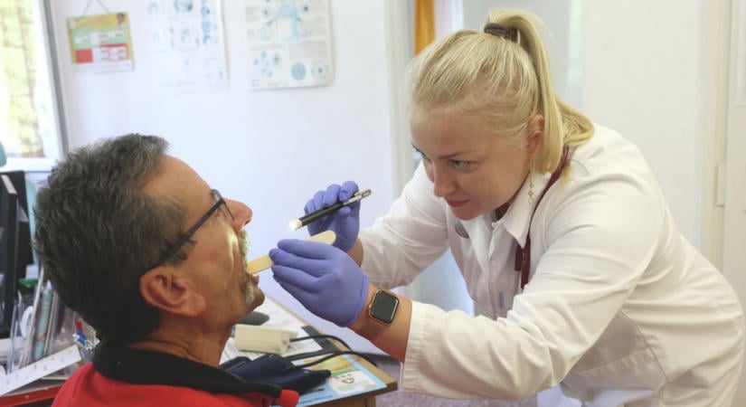 Összevont körzetek? Ezerötszáz ember élete a tét – kiéleződött a háziorvosi vita Tamásiban