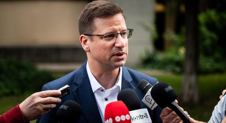 Gulyás Gergely mégsem vesz részt Tusványoson, elmarad a Kelemen Hunorral tervezett beszélgetése