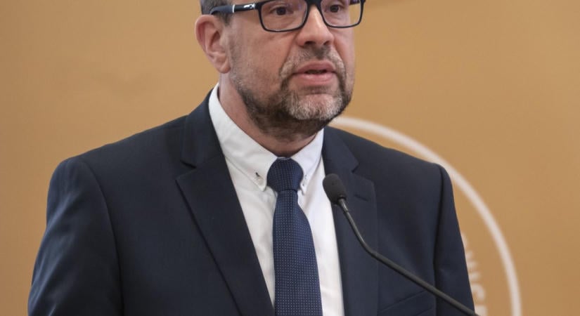 Sorstalanság-alakzatok a Petőfi Irodalmi Múzeumban