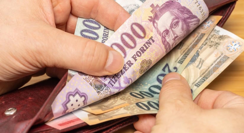 Figyelem, megvan pontosan kinek jár és mennyi is az a dupla családi pótlék