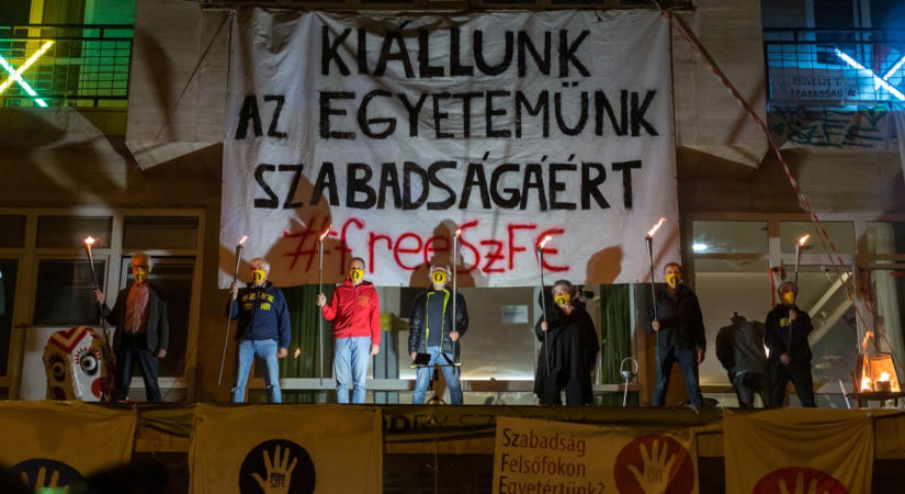 Nyílt levélben kérik Lannert Juditot, hogy ne fogadja el az SZFE szenátusának ajánlásait az egyetem vezetői pozícióinak betöltésére