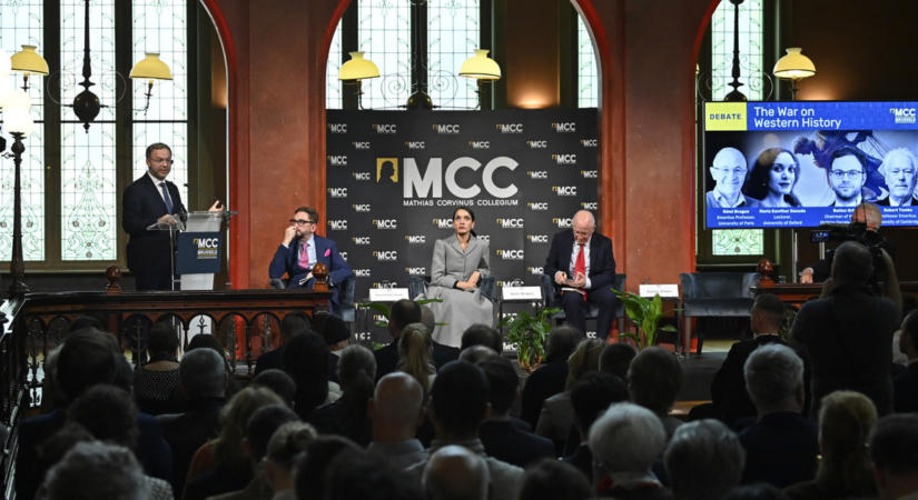 The Hungarian government's international conservative ties face challenges