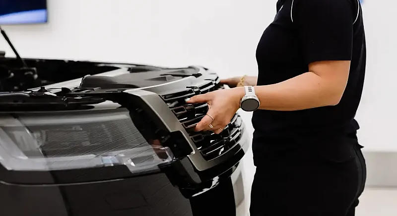 Négyezer állást szüntethet meg a Jaguar Land Rover