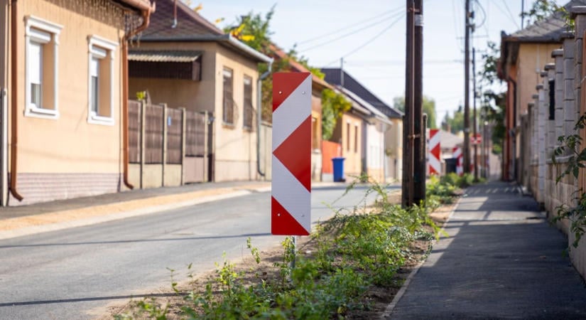 Újabb utca újult meg Debrecenben, de változott vele a forgalmi rend is - fotókkal!