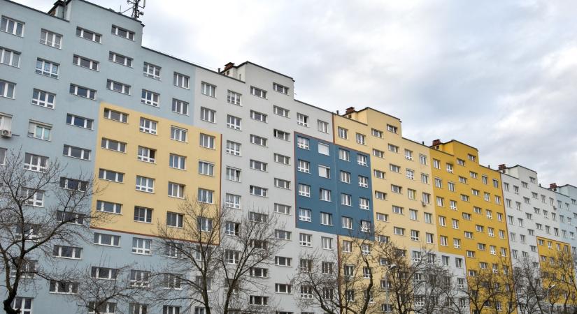 Rengeteg magyar mozdult meg: nem bíznak semmit a véletlenre, ha a lakásukról van szó - a többiek súlyos milliókat bukhatnak