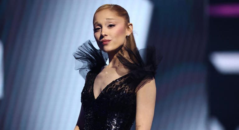 Egy időre visszavonul a nyilvánosság elől Ariana Grande