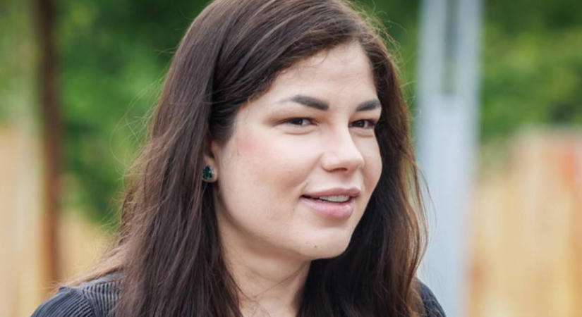Ő lehet Gáspár Evelin új párja? Titokzatos férfi tűnt fel nyaralós fotóin