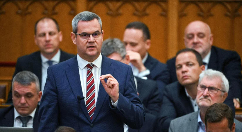 Megint megtalálta az utca embere Takács Pétert, most a strandon szóltak be neki, el akarták venni a telefonját is