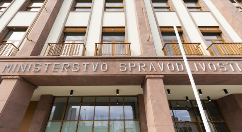 Jövő héttől új cégjegyzéki törvény lép hatályba Szlovákiában
