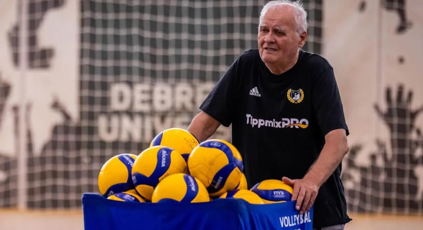 A rekorder edző az Extraliga elődöntőjébe vezetné a Debrecent