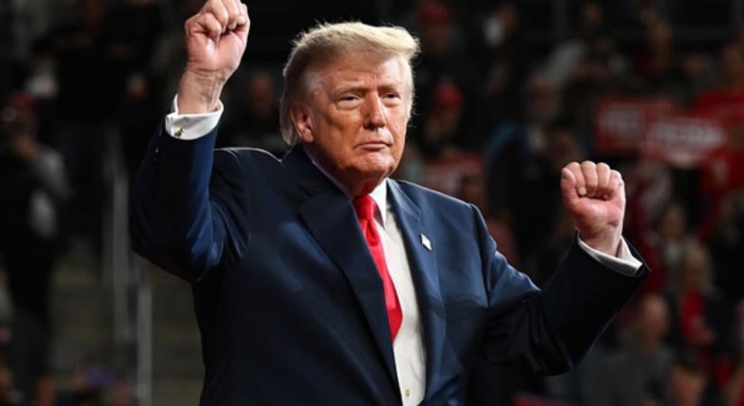 Az amerikaiak 54%-a támogatja Trump közjogi felelősségre vonását