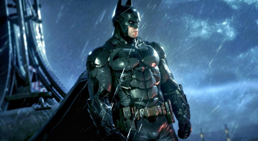 A Batman 2. forgatásán készült képeken és videókon alaposan megnézhetjük Batman öltözékét, az egyiken úgy néz ki, mintha az Arkham-játékokból lépett volna elő