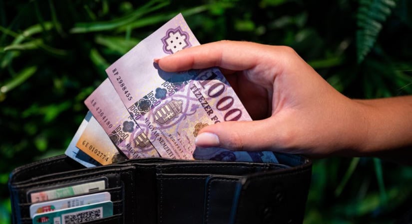 Nagy erősödésben a forint