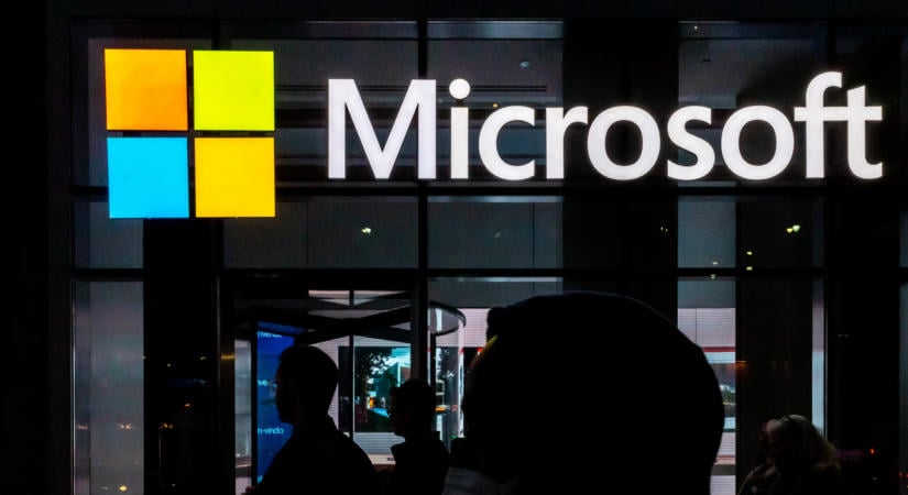 Veszélyben az amerikai innováció? Lecsapott a Microsoftra Trump, amiért állítólag visszaél a rendszerrel
