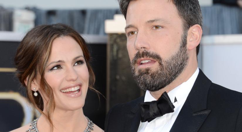 Újabb botrány Jennifer Garner és Ben Affleck gyanús kapcsolata miatt: a színésznő párja teljesen háttérbe szorult