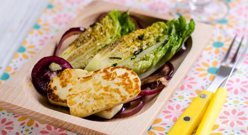 Ez a grillsajt recept tuti le fog venni a lábadról