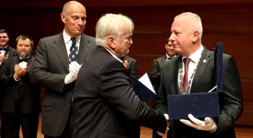 Lakner Tamás karnagy lett idén Pécs díszpolgára