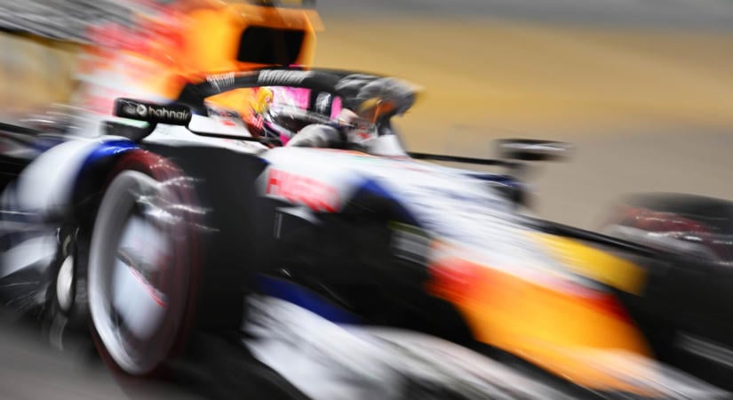 Hiába a jó szezon, még repülhet az F1-pilóta