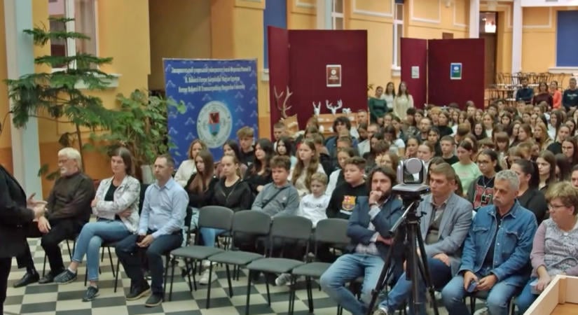 A tudomány élménye Beregszászban: 11. alkalommal szervezték meg a Kutatók éjszakáját (Videó)