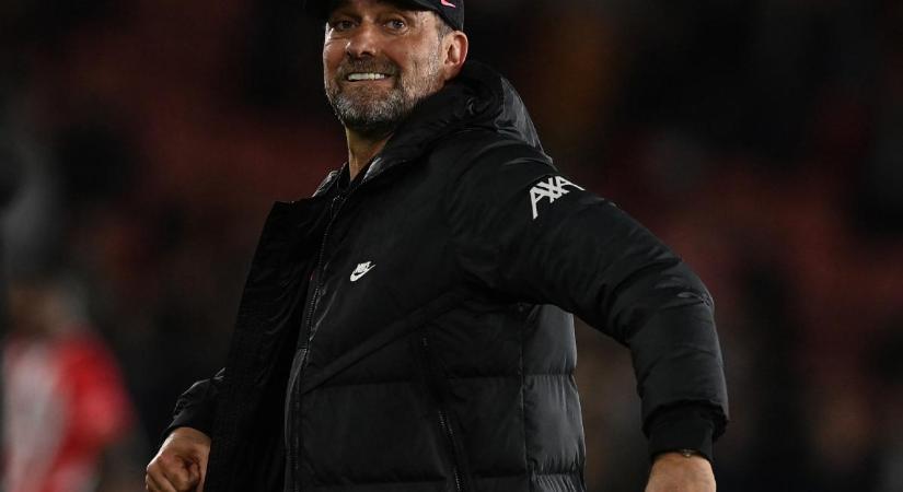 Liverpool: Nincs rajtunk extra nyomás a négy megnyerhető trófea miatt – Klopp